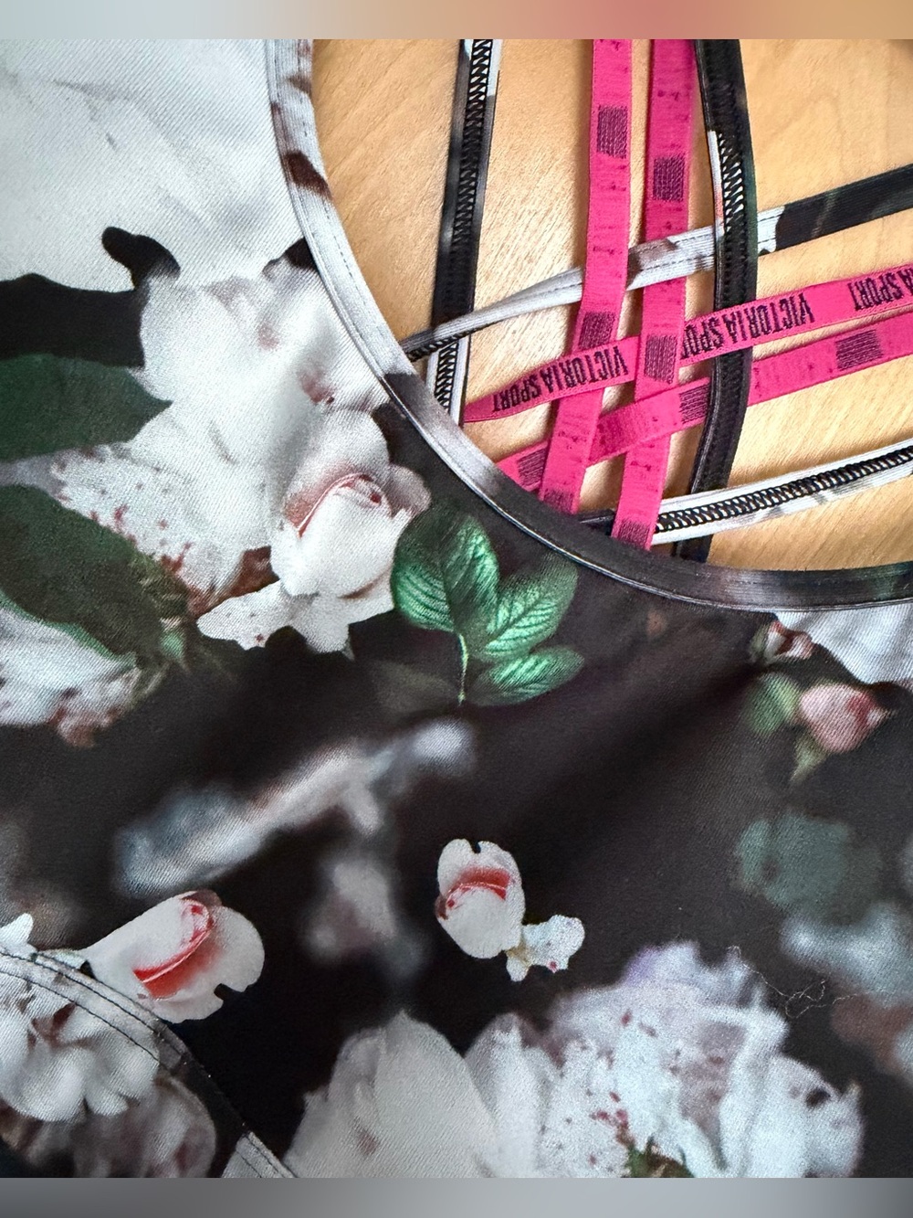Victoria’s Secret Victoria Sport Bra - Picture 3 of 7